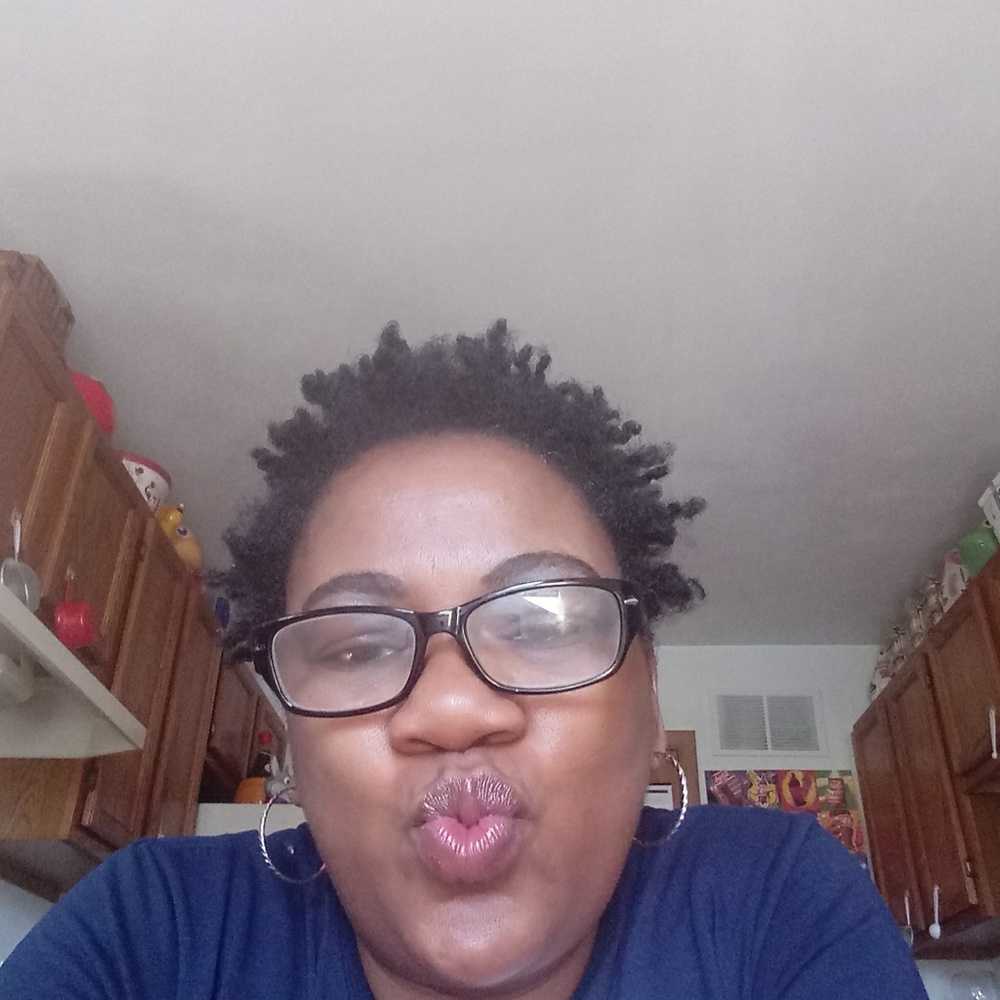 Meet your Posher, Peggy